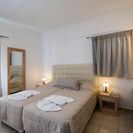 Erato 3* Fíra